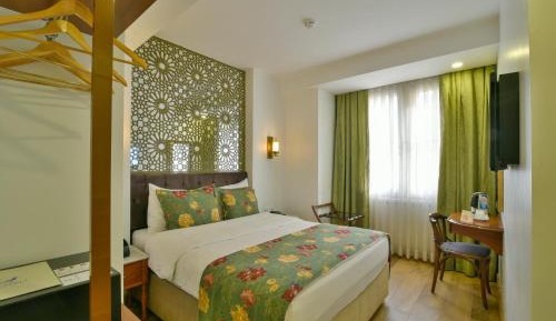  Double Room - Non-Smoking