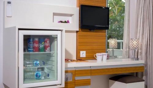 Standard Double Room with Land View