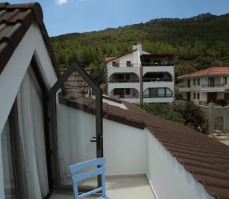 Penthouse Room - Mountain View 