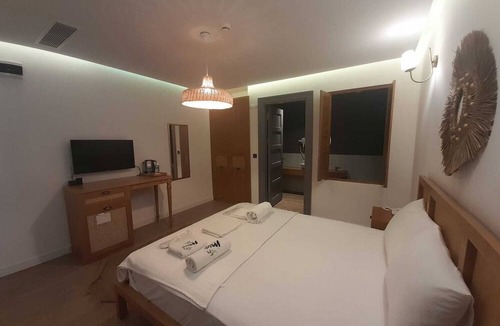 Cesme Hotel | Mes Mudita
