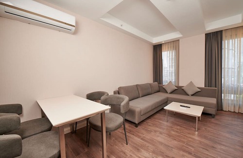 Kucukbakkalkoy Hotel | Livinton Hotel