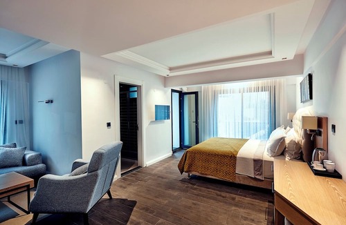 Karaburun Hotel | Casa Mimosa Hotel