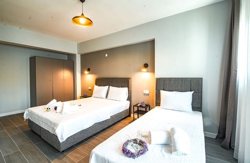Bozcaada Hotel | İrinikos Otel