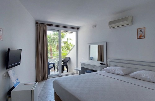 Kiris Hotel | UK Hotels Kiriş