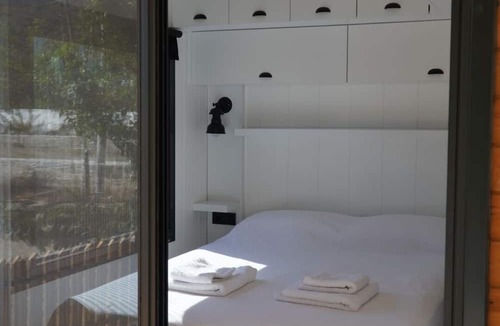 Hayitbuku House | G A I A Tiny Houses - 100 meters to the beach.