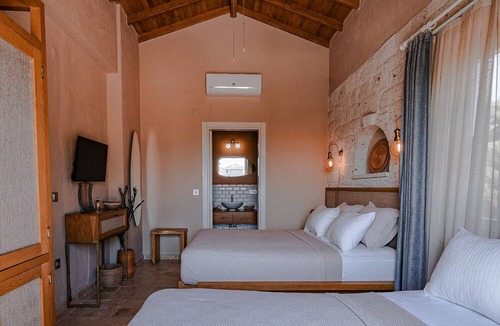 Tokoglu Hotel | Lika Alacati