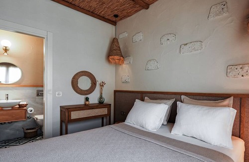 Tokoglu Hotel | Lika Alacati