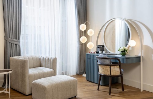 Galata Hotel | Ecole St Pierre Hotel