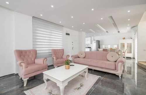 Kadriye Villa | Superb Villa with Private Pool in Antalya