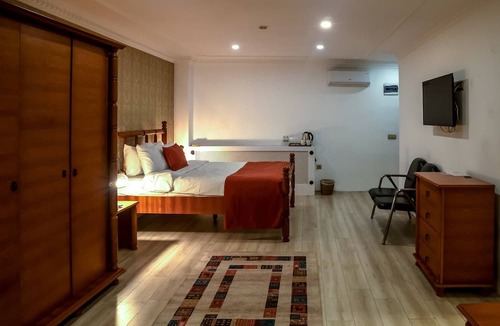 Narlidere Hotel | Black Lotus İzmir