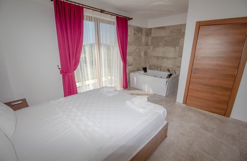 Oludeniz Villa | Fethiye Nisa Villa