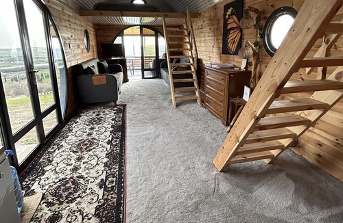 Kumburgaz Ski Chalet | Tiny House