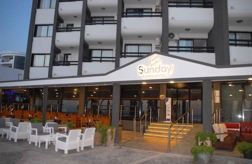 Kadnlar Denizi Mahallesi Hotel | Sunday Beach Hotel