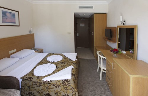 Oludeniz City Center Hotel | Perdikia Beach Hotel