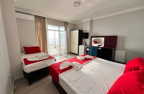 Buyukcekmece Hotel | Deniz Otel