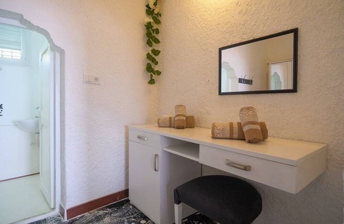 Bornova Hotel | İMREN'S OTEL