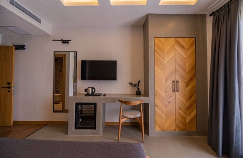Ayvalik Hotel | Leone Cunda Edition Otel
