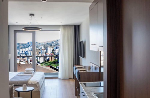 Yomra Hotel | Seatown Residence