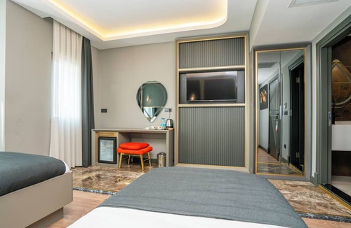 Maltepe Hotel | 216 Ruby Suite