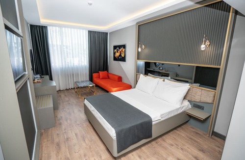 Maltepe Hotel | 216 Ruby Suite