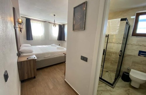 Bozcaada House | Tinos Otel & Bağ Evi (+12 Yaş)