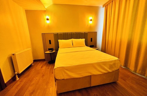Atasehir Hotel | NICE ROYAL CITY