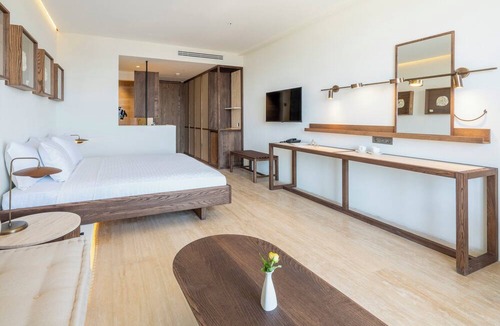 Ayvalik Hotel | Joon Cunda