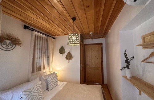 Ayvalik City Center House | Hanole Guest House