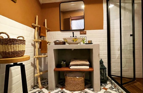 Ayvalik City Center House | Cheerful, Greek rooted Ayvalık townhouse