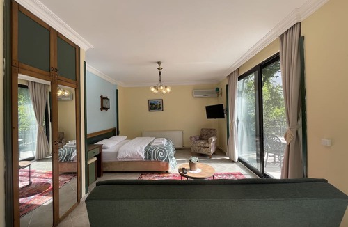 Foca Hotel | Amphora Rooms Foça