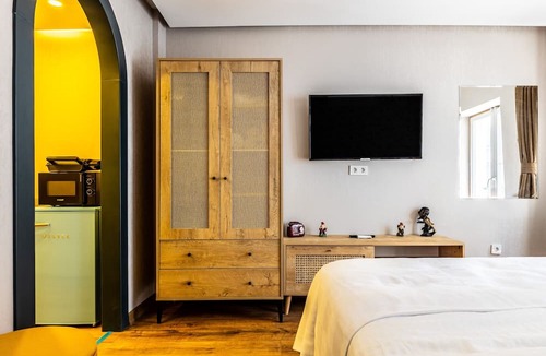 Balat Apartment | Cozy Historic Studio Flat 9 min to GoldenHorn