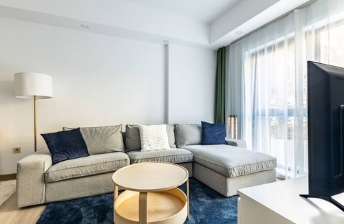 Kagithane Apartment | Stunning Istanbul Retreat 3 min to Kanyon Mall