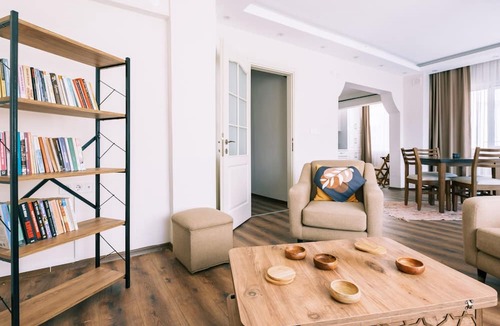 Mentese Apartment | Comfy Flat w Nature View Balcony in Mugla