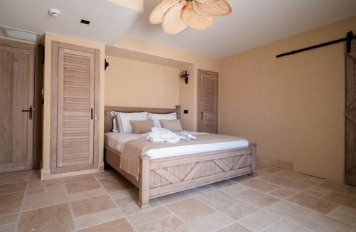 Bozcaada Hotel | Bi Ada Otelleri