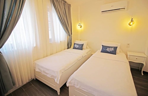 Bozcaada Hotel | Otel Meryem Ana Bozcaada