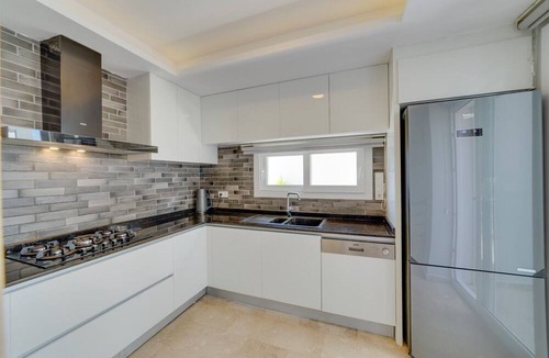 Yavansu Mahallesi Villa | 5+1Villa with Private Pool & Sea view