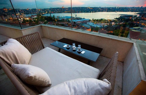 Pera Hotel | Radisson Blu Hotel Istanbul Pera
