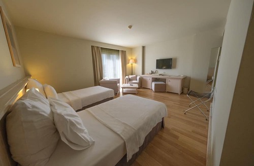 Camlık Mahallesi Hotel | Yacht Club