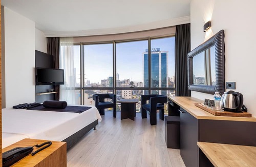 Serifali Mahallesi Hotel | My Plus Royal Ataşehir