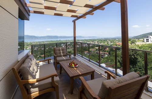 Yanik Hotel | Cabir Deluxe Hotel