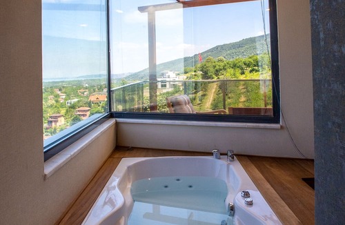 Yanik Hotel | Cabir Deluxe Hotel
