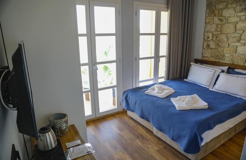 Hacımemis Hotel | Adacan Alacatı