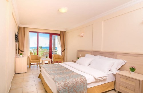 Gumuldur Hotel | Grand Sahins Gumuldur Resort