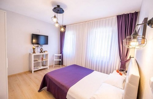 Bozcaada Hotel | Heredot Otel
