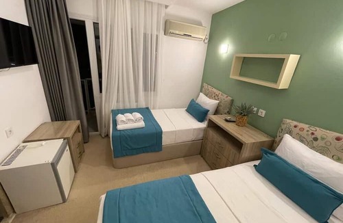 Gumuldur Hotel | Colophon Beach