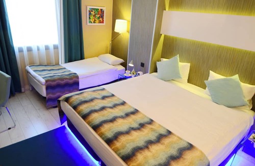 Sanayi Mahallesi Hotel | Tempo Hotel 4. Levent Istanbul