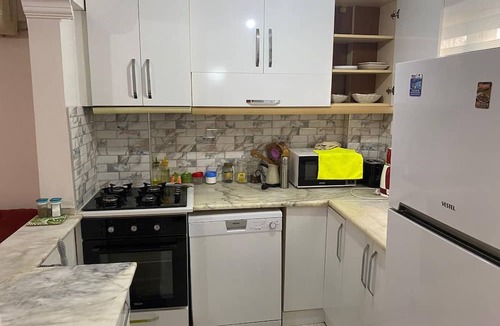 Kusadasi City Centre House | Beautiful 3-Bedroom House with Sea view and Garden