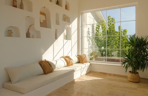 Eski Lara Hotel | Raw Beach Hotel