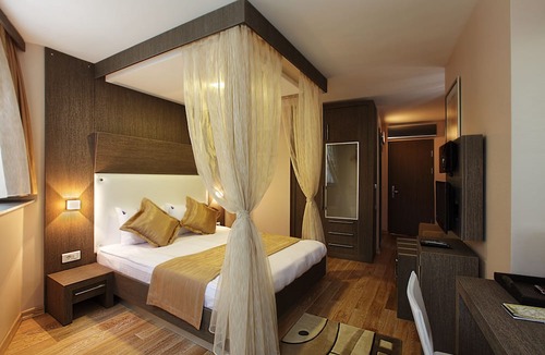 Osmanbey Hotel | Jazz Hotel