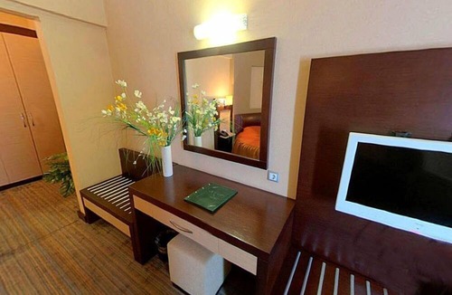 Bornova Hotel | MOM Hotel